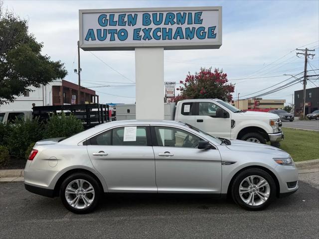 2017 Ford Taurus SE