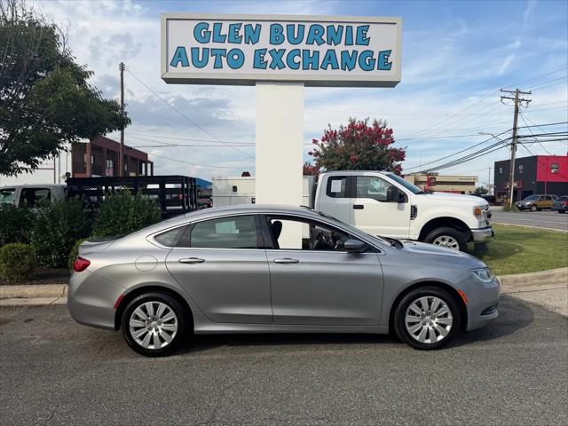 2016 Chrysler 200 LX
