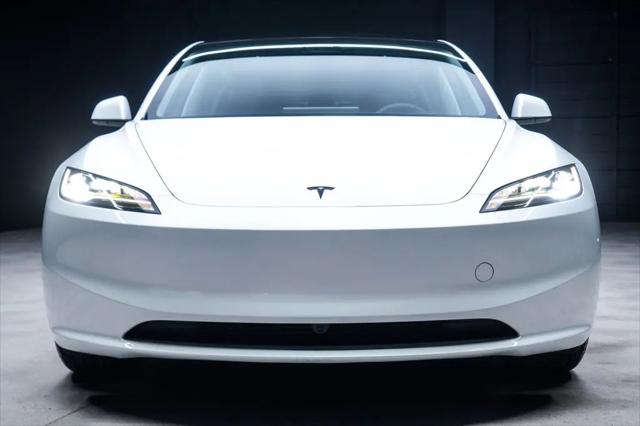 2026 Tesla Model 3 Premium Rear-Wheel Drive