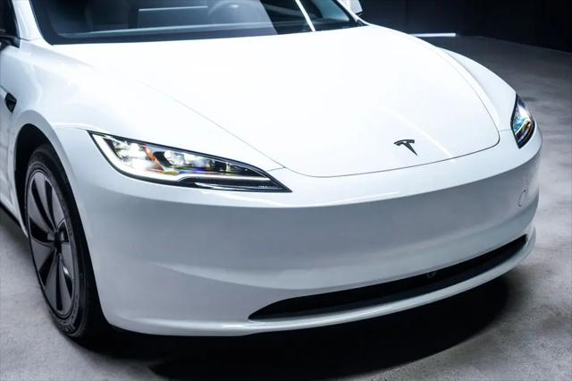 2026 Tesla Model 3 Premium Rear-Wheel Drive