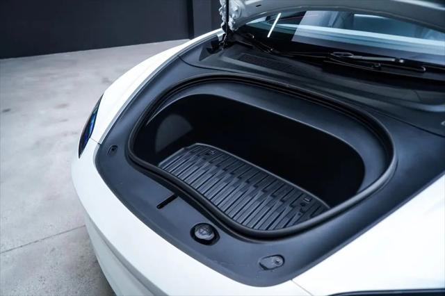 2026 Tesla Model 3 Premium Rear-Wheel Drive