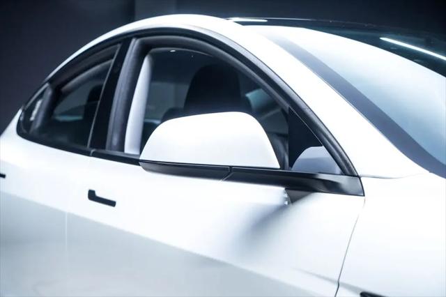 2026 Tesla Model 3 Premium Rear-Wheel Drive