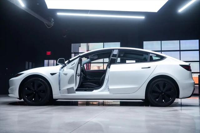 2026 Tesla Model 3 Premium Rear-Wheel Drive