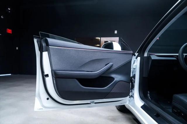 2026 Tesla Model 3 Premium Rear-Wheel Drive