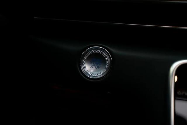 2025 Genesis GV80 2.5T Prestige AWD