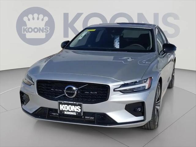 2022 Volvo S60 Momentum