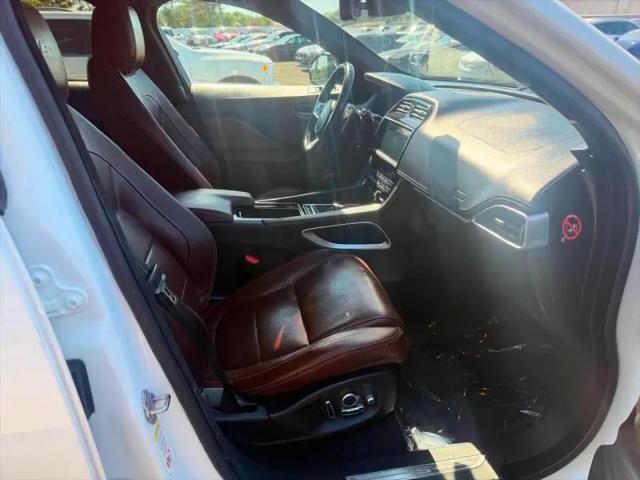 2018 Jaguar F-PACE S