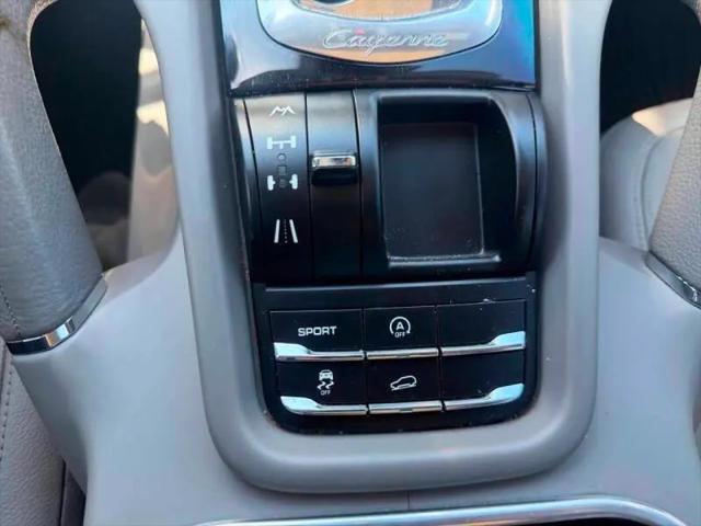 2013 Porsche Cayenne Cayenne