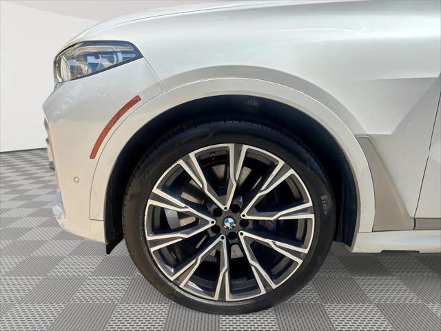 2021 BMW X7 M50i
