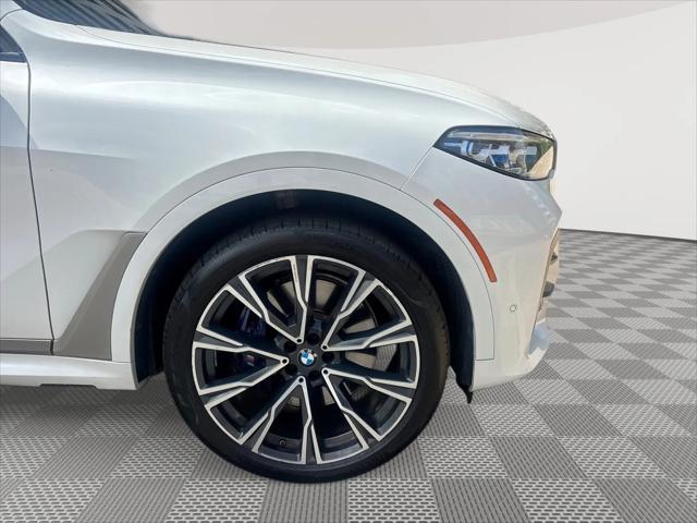 2021 BMW X7 M50i