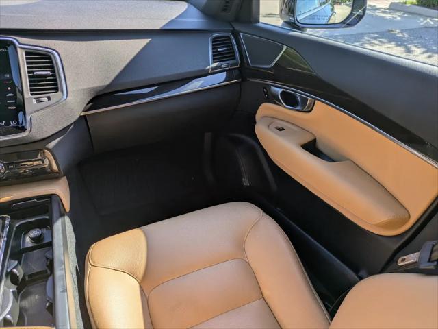2018 Volvo XC90 T5 Momentum