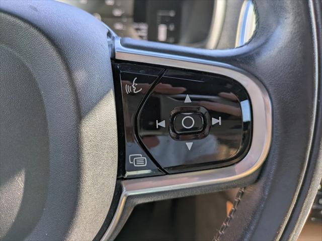 2018 Volvo XC90 T5 Momentum