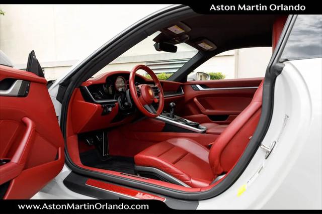2022 Porsche 911 Carrera S