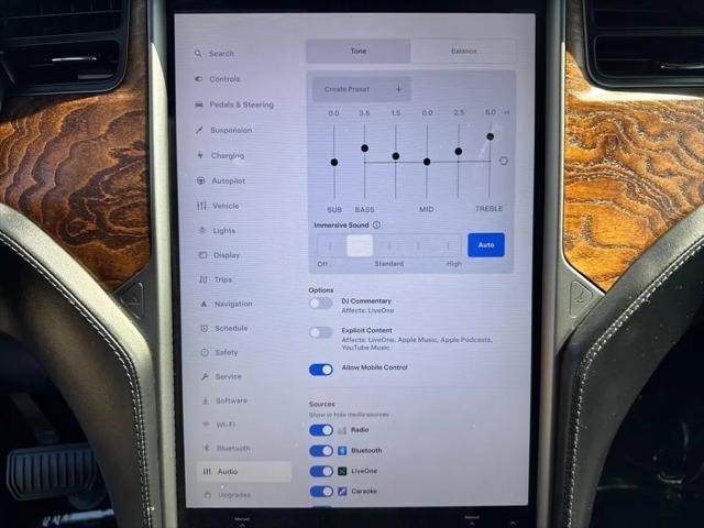 2020 Tesla Model X Long Range Dual Motor All-Wheel Drive