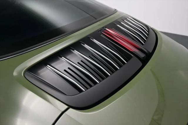 2026 Porsche 911 Targa 4S