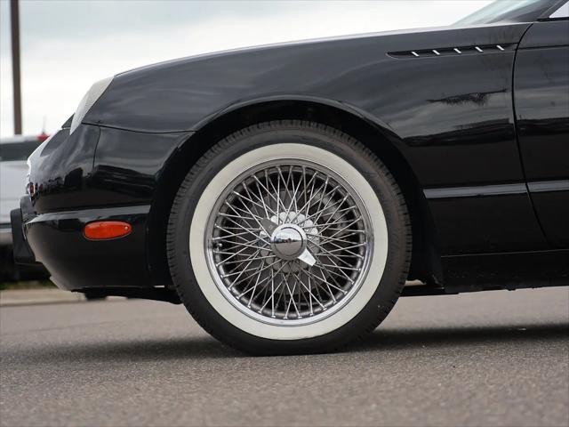 2002 Ford Thunderbird Premium