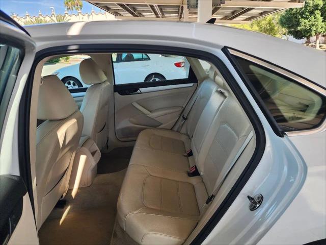 2012 Volkswagen Passat 2.5L SE