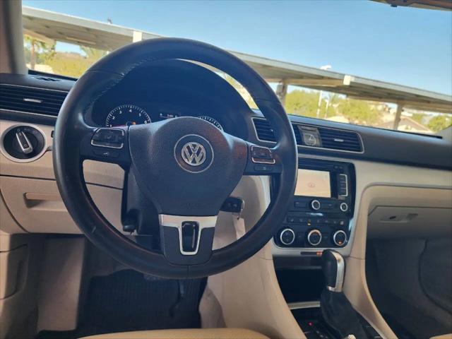 2012 Volkswagen Passat 2.5L SE