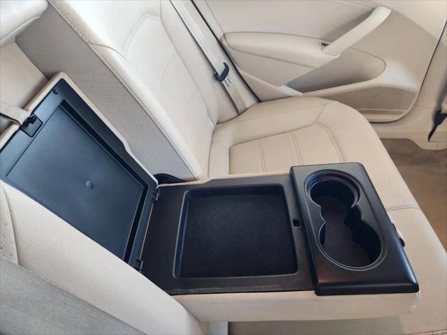 2012 Volkswagen Passat 2.5L SE