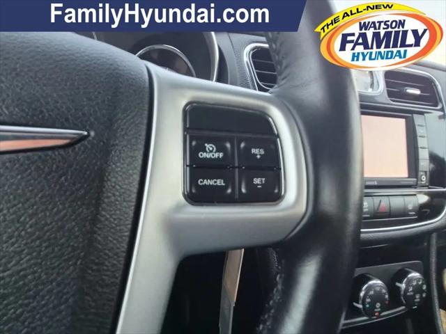 2012 Chrysler 200 Limited