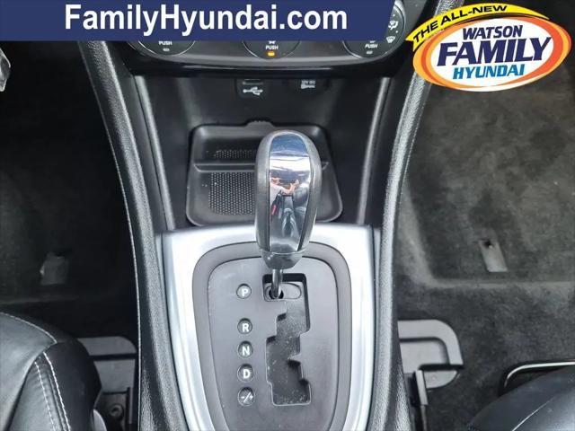 2012 Chrysler 200 Limited