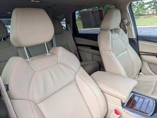 2017 Acura MDX w/Technology Package