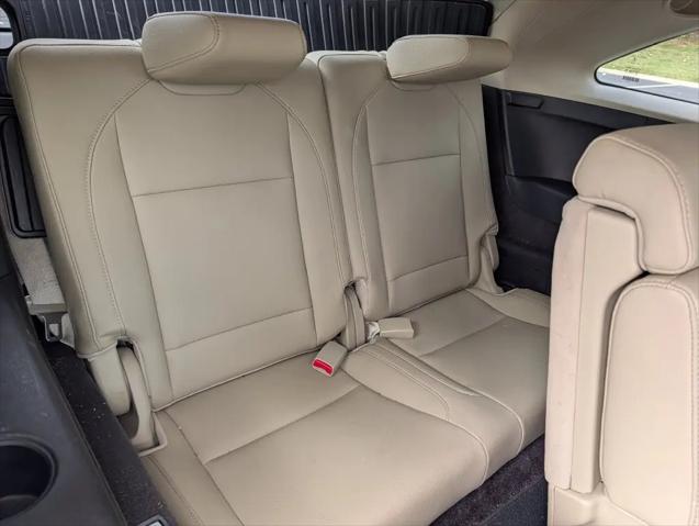 2017 Acura MDX w/Technology Package