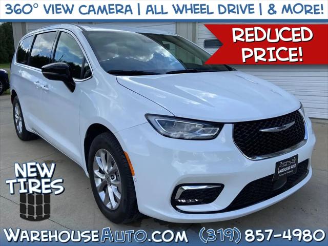 2024 Chrysler Pacifica Touring L AWD for sale in Swisher, IA