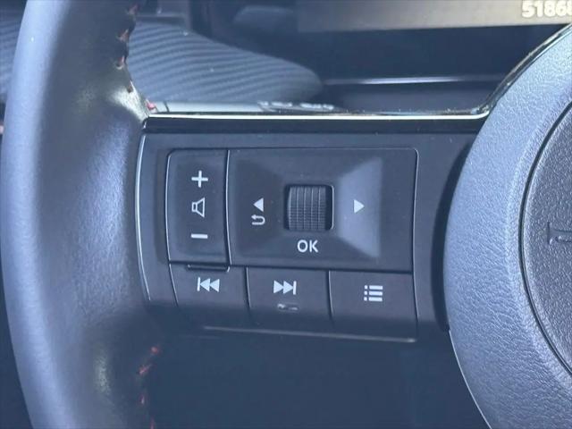 2025 Nissan Kicks SR FWD