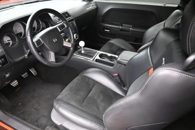 2009 Dodge Challenger SRT8