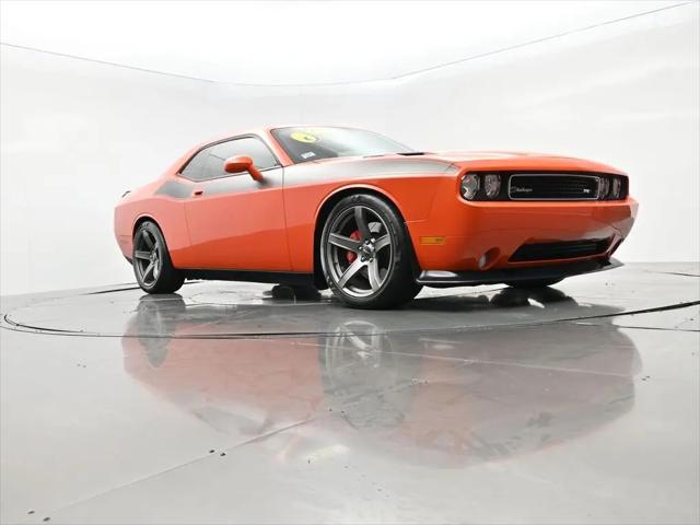 2009 Dodge Challenger SRT8