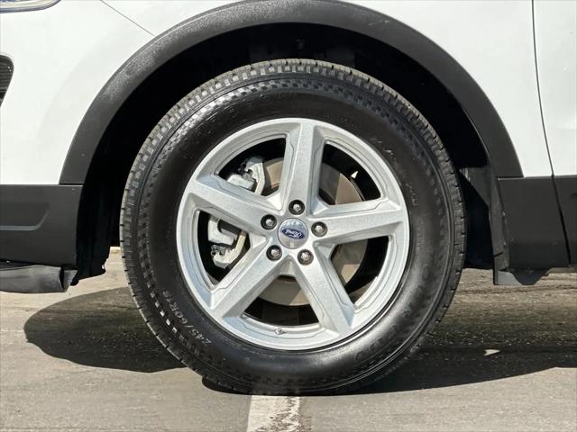 2018 Ford Explorer Base