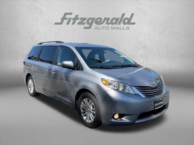 2017 Toyota Sienna XLE Premium 8 Passenger for sale in Gaithersburg, MD