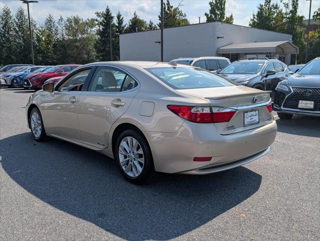 2015 Lexus ES 300h ES 300h