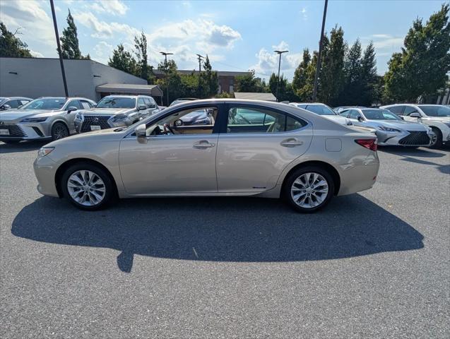 2015 Lexus ES 300h ES 300h