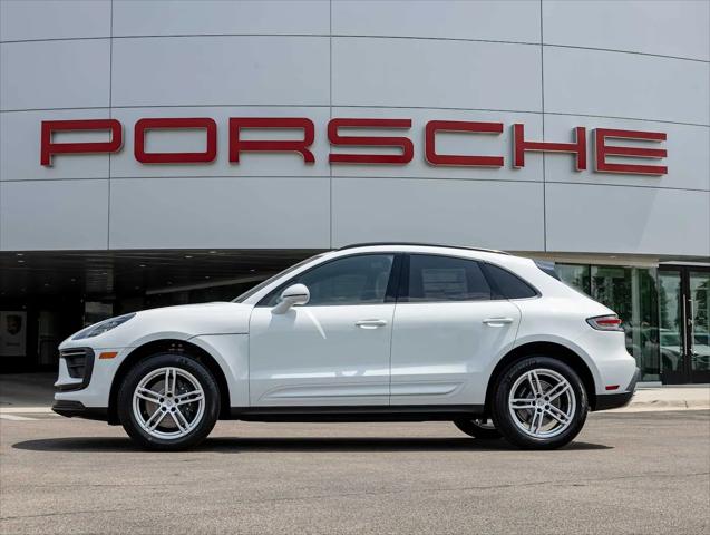 2026 Porsche Macan Macan