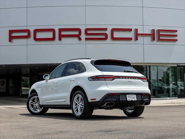 2026 Porsche Macan Macan