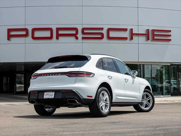 2026 Porsche Macan Macan
