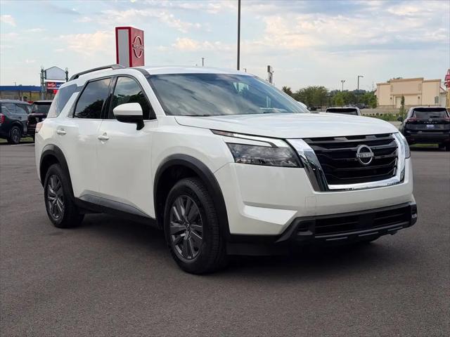 2024 Nissan Pathfinder SV FWD for sale near Lancaster, OH
