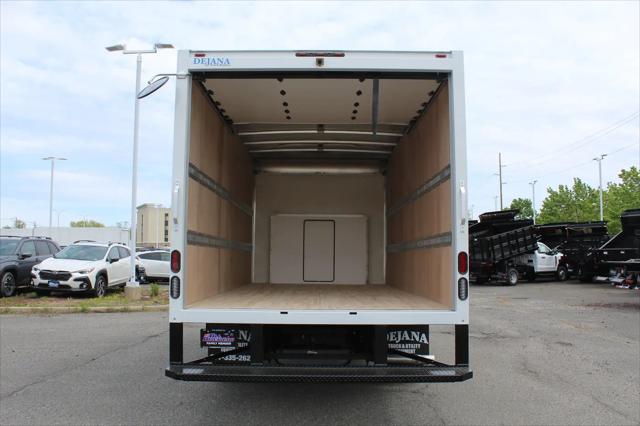 2027 Ford E-350 Cutaway E-350