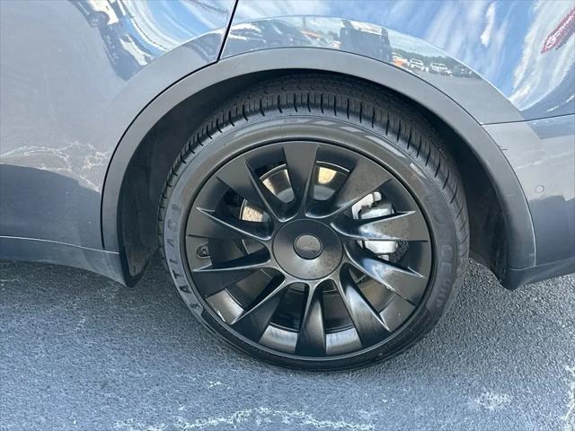 2021 Tesla Model Y Long Range Dual Motor All-Wheel Drive