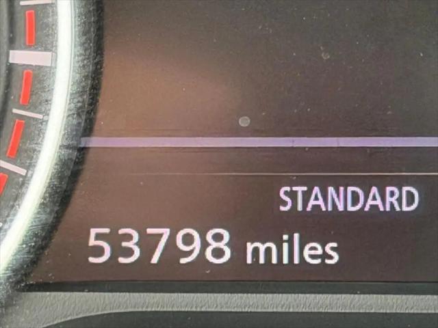 2025 Nissan Pathfinder SL FWD