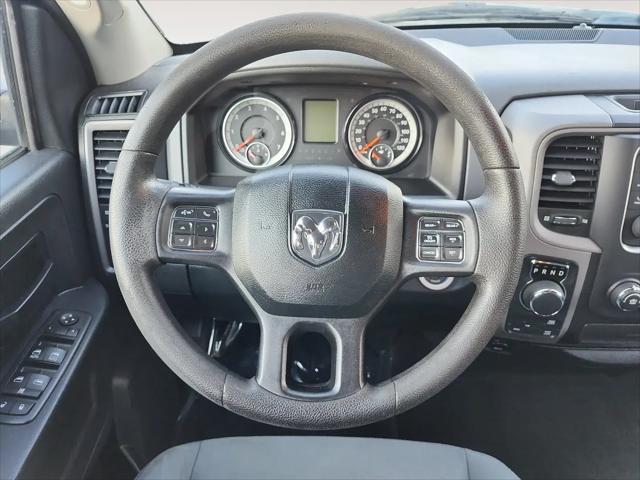 2017 Ram 1500 Express Crew Cab 4x4 57 Box