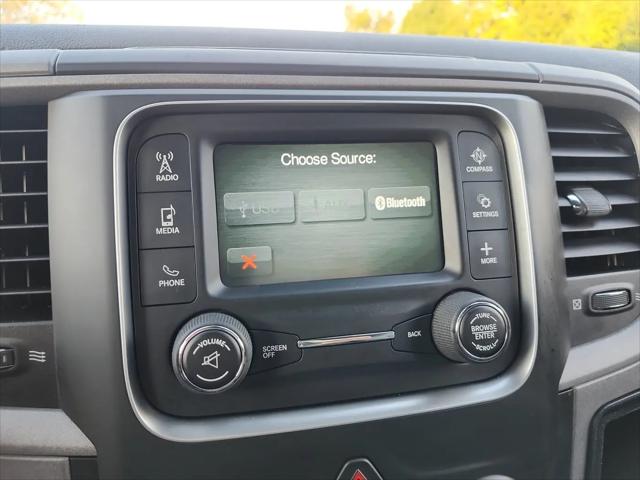 2017 Ram 1500 Express Crew Cab 4x4 57 Box