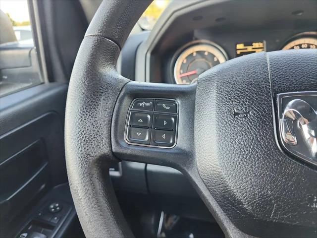 2017 Ram 1500 Express Crew Cab 4x4 57 Box
