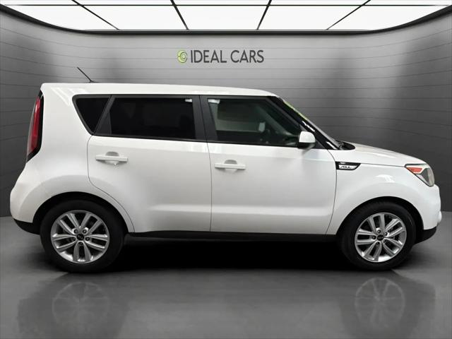 2019 Kia Soul +