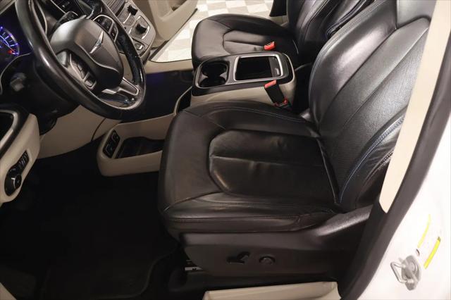 2021 Chrysler Pacifica Hybrid Touring L