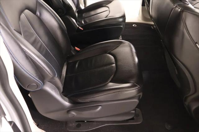 2021 Chrysler Pacifica Hybrid Touring L