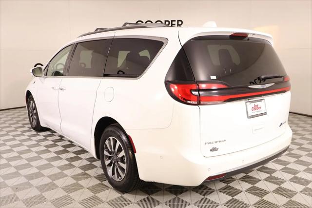 2021 Chrysler Pacifica Hybrid Touring L
