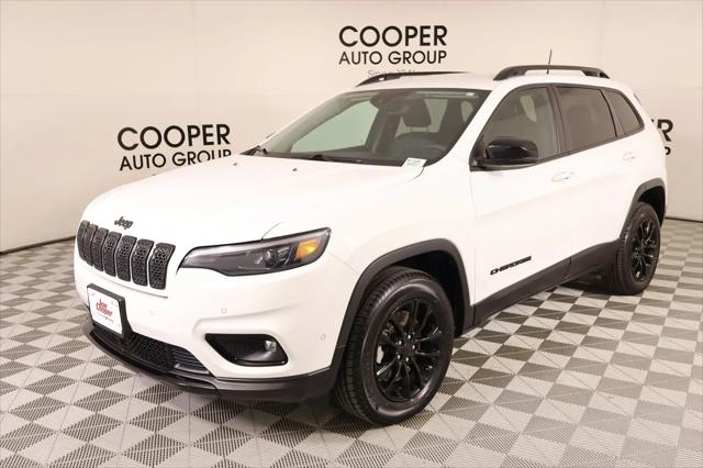 2023 Jeep Cherokee Altitude Lux 4x4